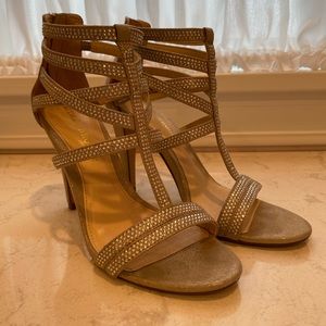 Aubrey Brooke Sparkly High Heels